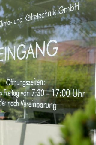 Eingang des Unternehmens